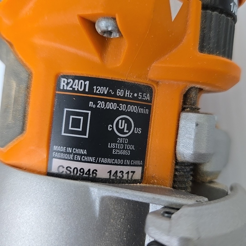 RIDGID R2401 1.5 HP 5.5A Corded Compact Router - Picture 4 of 4